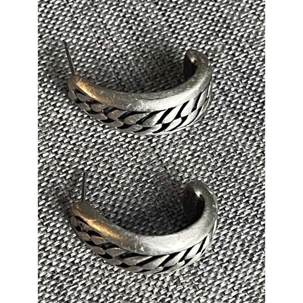 Womens Earrings Silvertone Hoop Cuff Cut Out Pierced 1” Workwear Casual Office